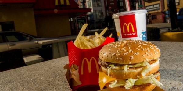 Why Iceland Doesn't Have McDonald's Restaurants