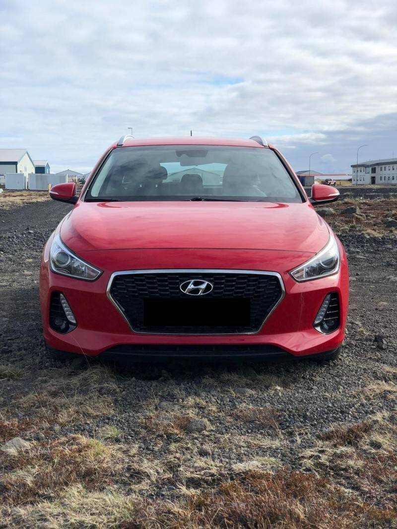 Hyundai i30 wagon front