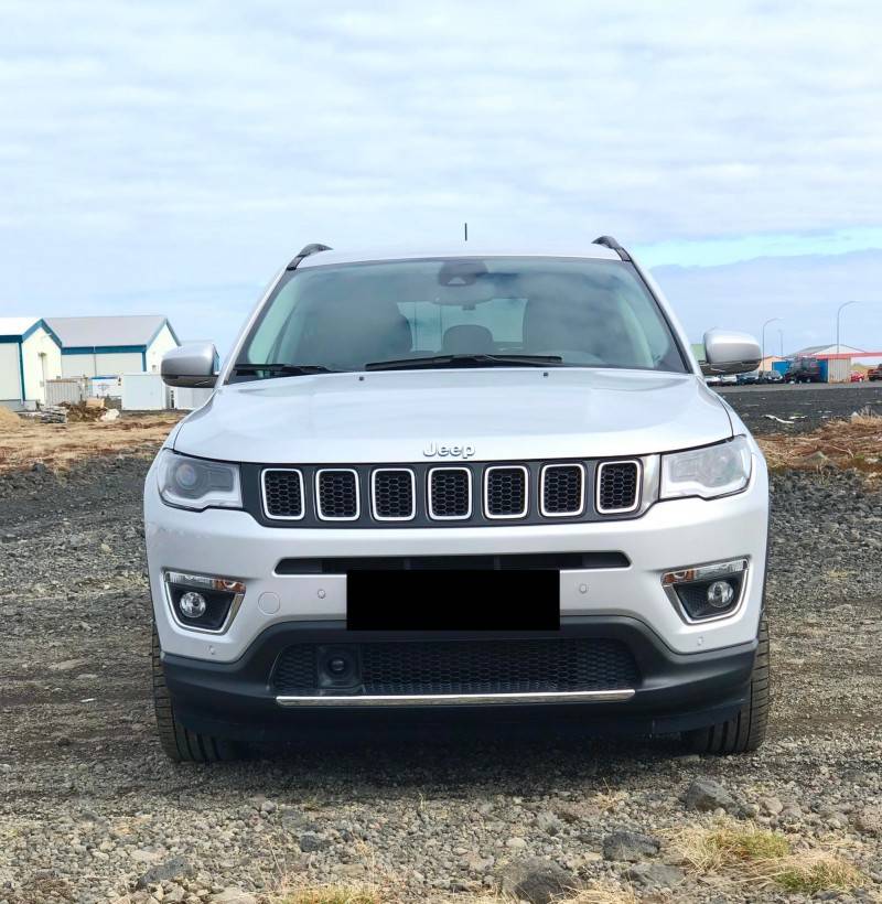 Jeep Compass front side