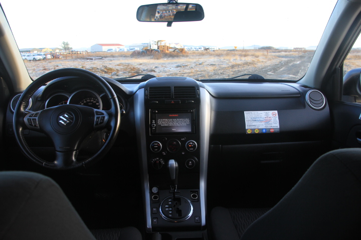 Suzuki Grand Vitara à l'intérieur